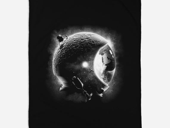Moon's Helmet