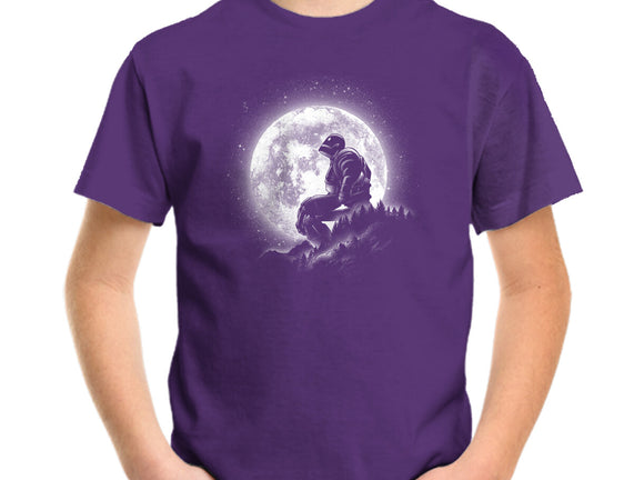 A Moonlight Giant