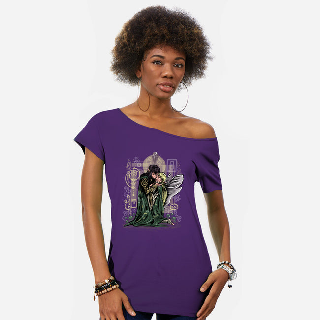 The Dark Kiss-Womens-Off Shoulder-Tee-zascanauta