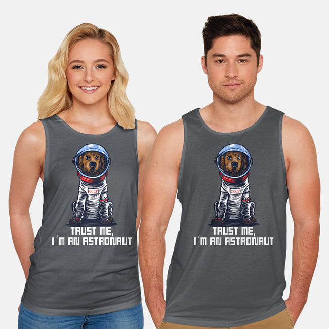 I Am An Astronaut-Unisex-Basic-Tank-zascanauta