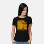 Aliens Crashed In My Backyard-Womens-Basic-Tee-Boggs Nicolas