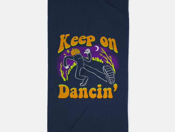 Keep On Dancin'