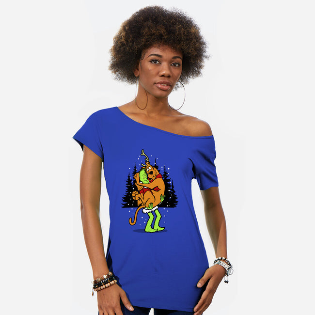 Shaggrinch-Womens-Off Shoulder-Tee-Boggs Nicolas