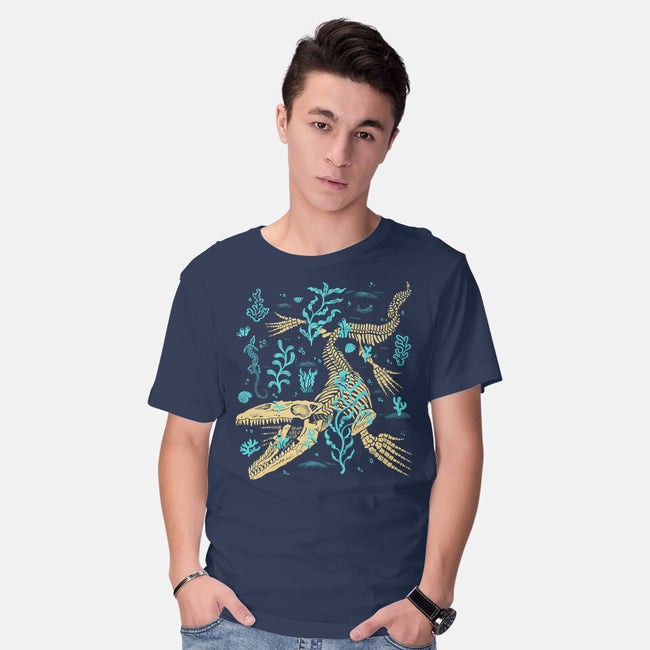 Mosasaurus Fossils-Mens-Basic-Tee-estudiofitas