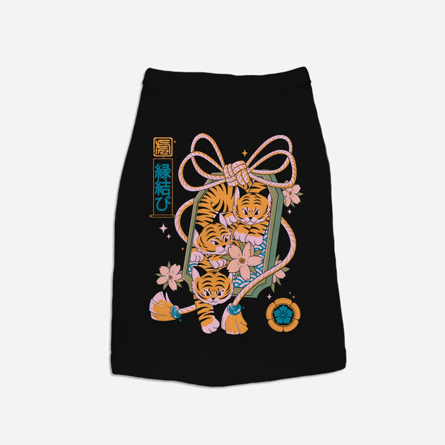 Omamori Tigers-Cat-Basic-Pet Tank-Eoli Studio