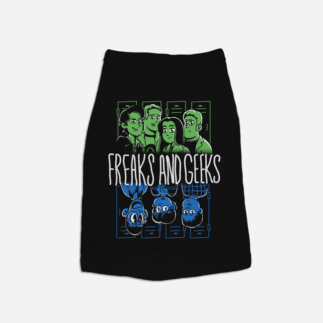 Freaks And Geeks-Dog-Basic-Pet Tank-estudiofitas