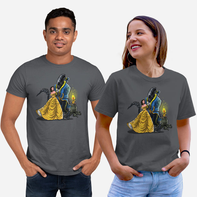 Beauty And The Alien-Unisex-Basic-Tee-zascanauta