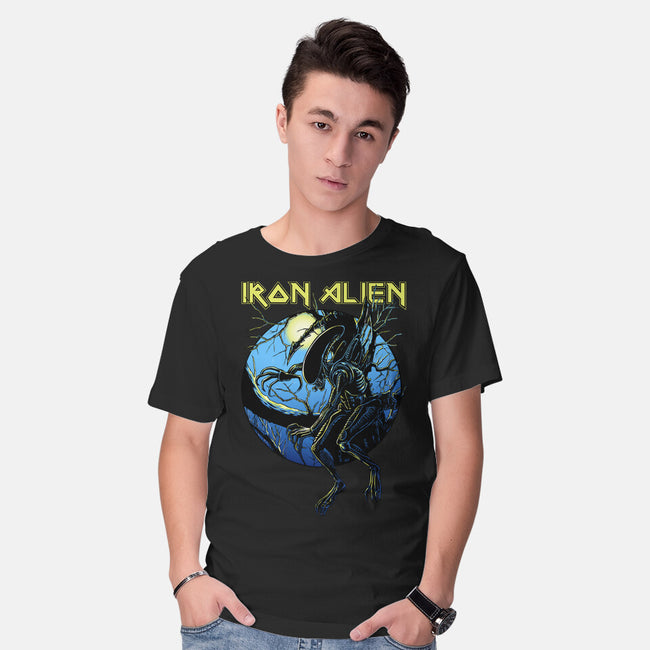 Iron Xenomorph-Mens-Basic-Tee-joerawks