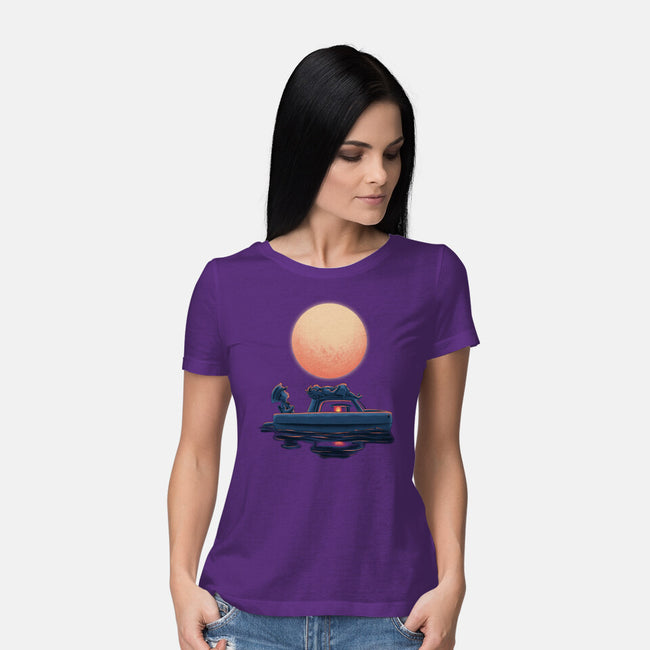 Boat Under The Moon-Womens-Basic-Tee-rmatix