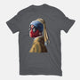 Hero With A Pearl Earring-Unisex-Basic-Tee-daobiwan