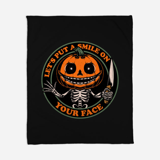 Smiling Creepy Pumpkin-None-Fleece-Blanket-Studio Mootant