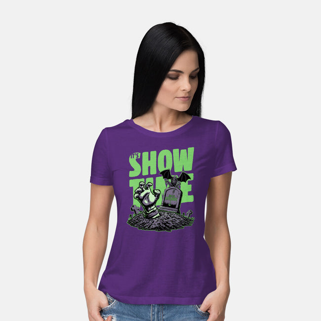 Beetle Graveyard Showtime-Womens-Basic-Tee-Studio Mootant