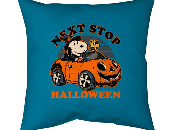 Spooky Beagle Car