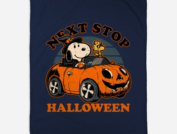 Spooky Beagle Car