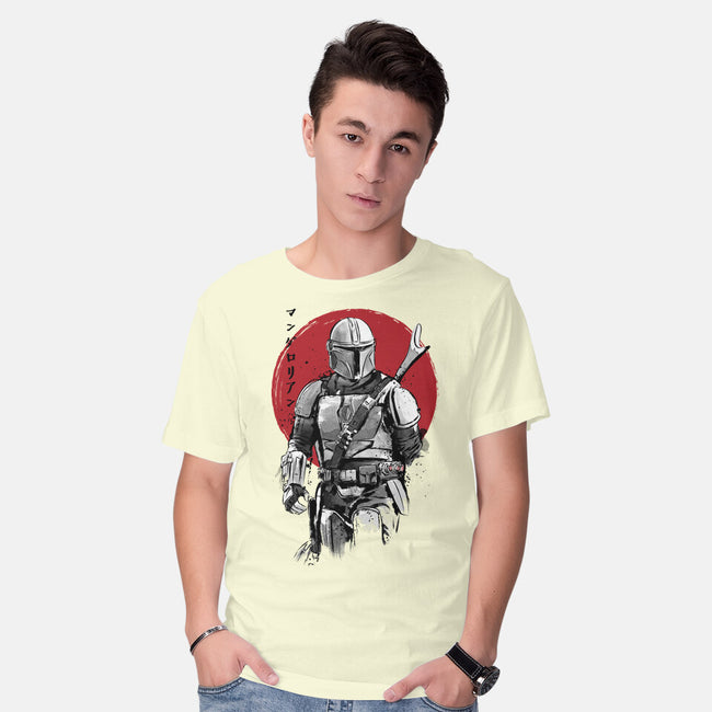 Mandalorian Bounty Hunter Sumi-e-Mens-Basic-Tee-DrMonekers