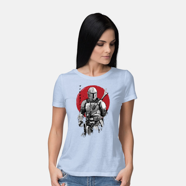 Mandalorian Bounty Hunter Sumi-e-Womens-Basic-Tee-DrMonekers