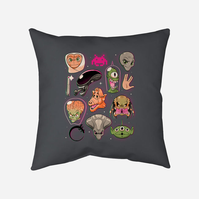 We Love Aliens-None-Removable Cover w Insert-Throw Pillow-Bruno Mota